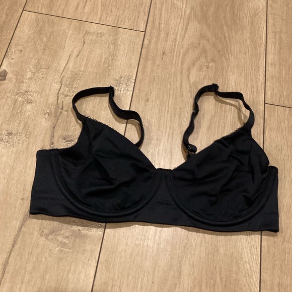 Size 36C Bra - Picture 3 of 10